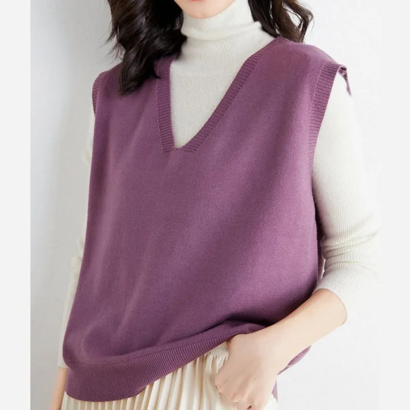 Hot Sale 49% OFFWomen's Ultra-Soft V-Neck Knit Vest