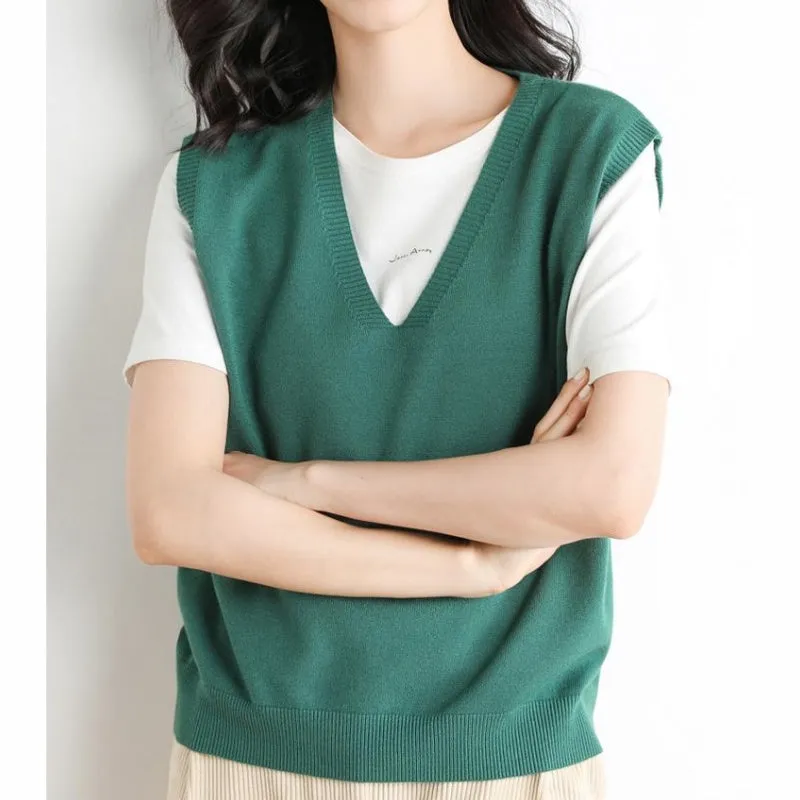 Hot Sale 49% OFFWomen's Ultra-Soft V-Neck Knit Vest