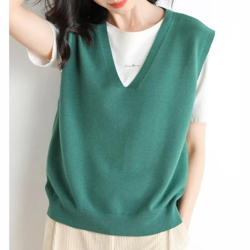 Hot Sale 49% OFFWomen's Ultra-Soft V-Neck Knit Vest