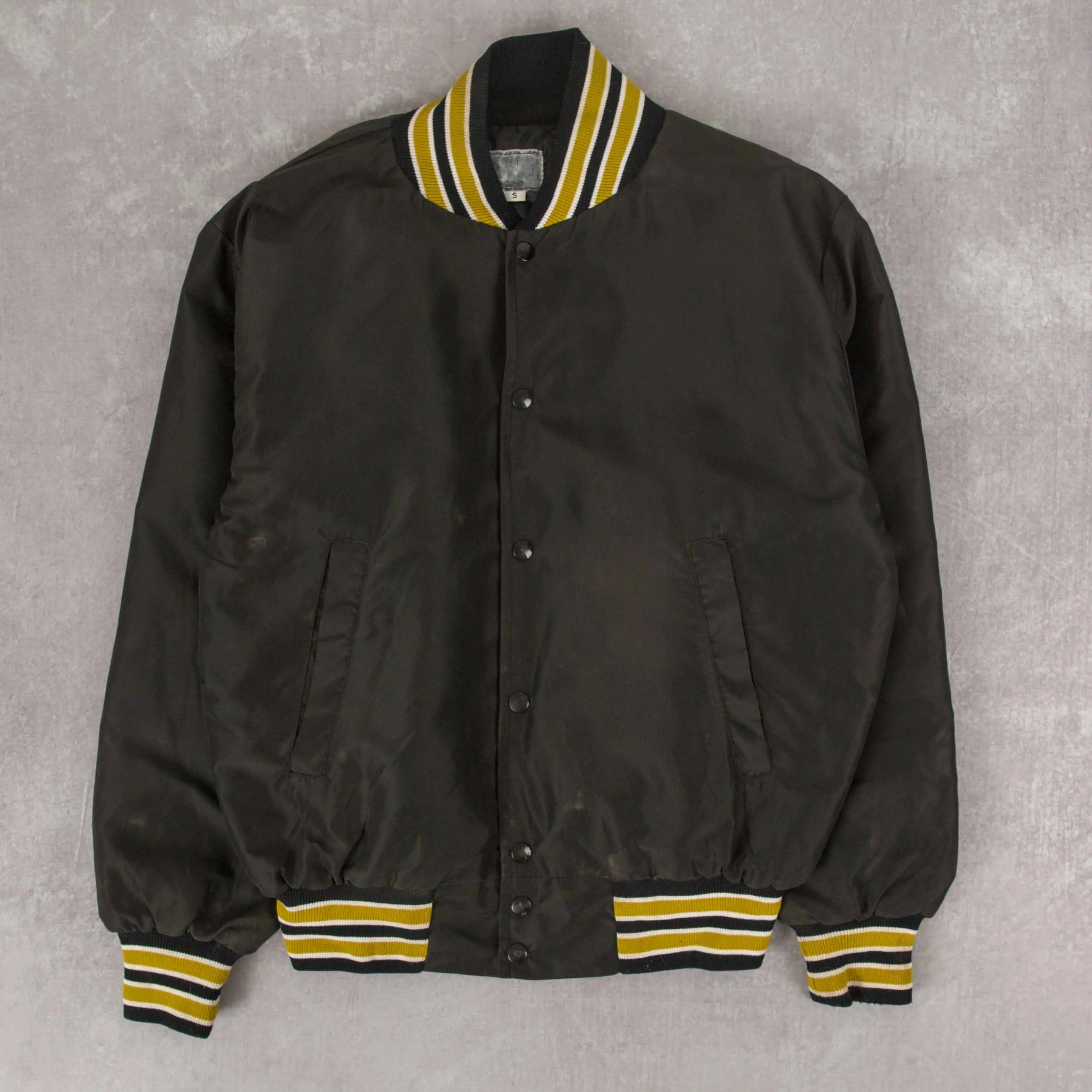 MEN'S VINTAGE 1990S NYLON VARSITY BOMBER JACKET - SMALL